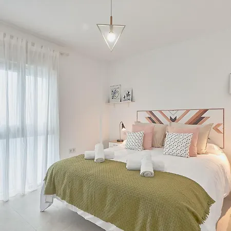 Pura Vida Beach Apartman Málaga